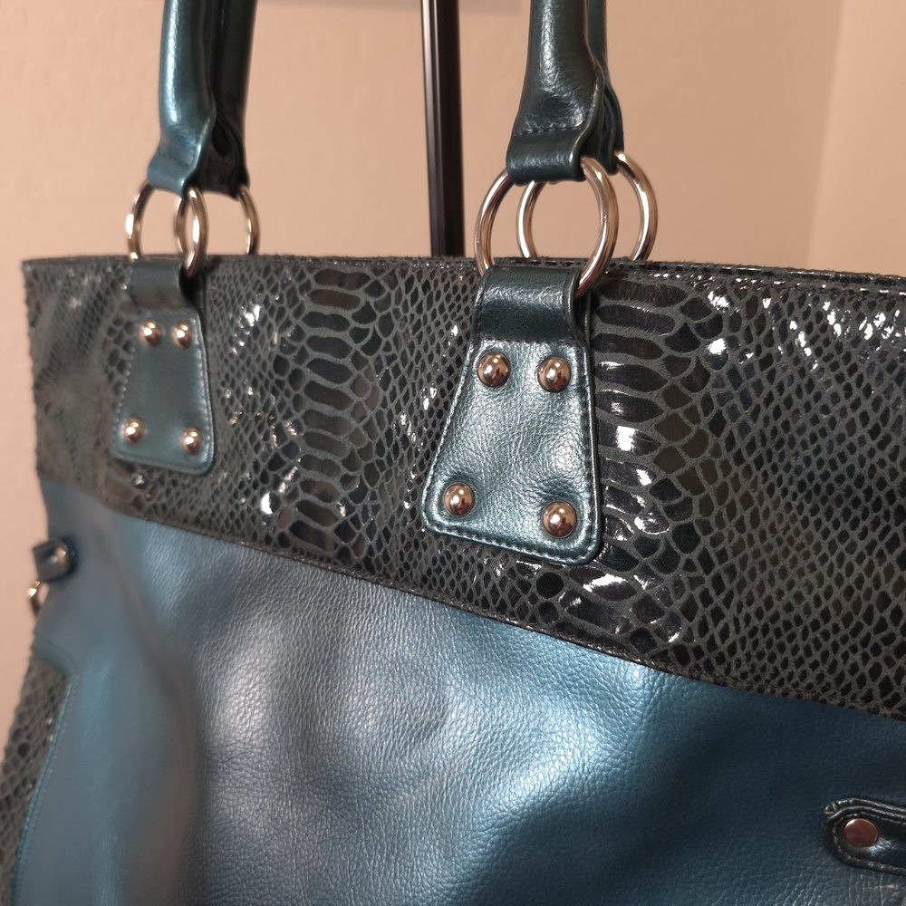Kate Landry Cross Body Tote Hobo Bag Strap and Hand Straps - Picture 4 of 13